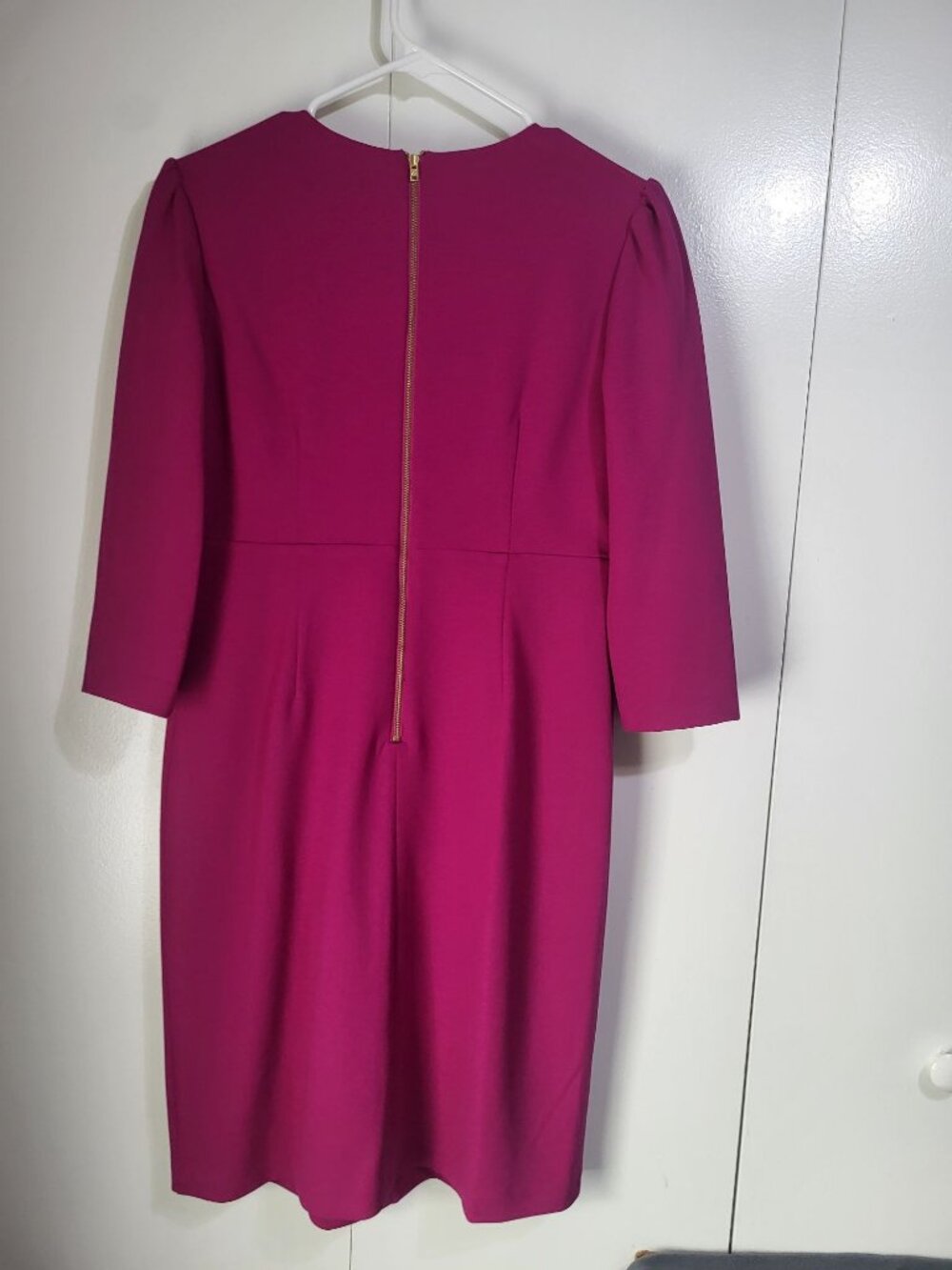 Julia Jordan SZ 6 Fuchsia V-Neck Sheath Dress 3/4 Sleeves Pleated Cascade Ruffle - Picture 2 of 8